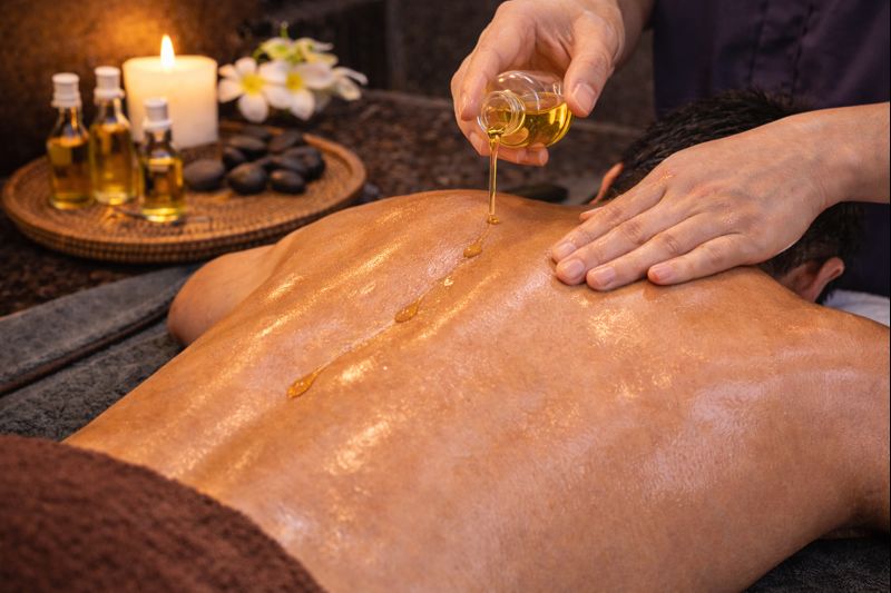 Aromatherapy Oil Massage
